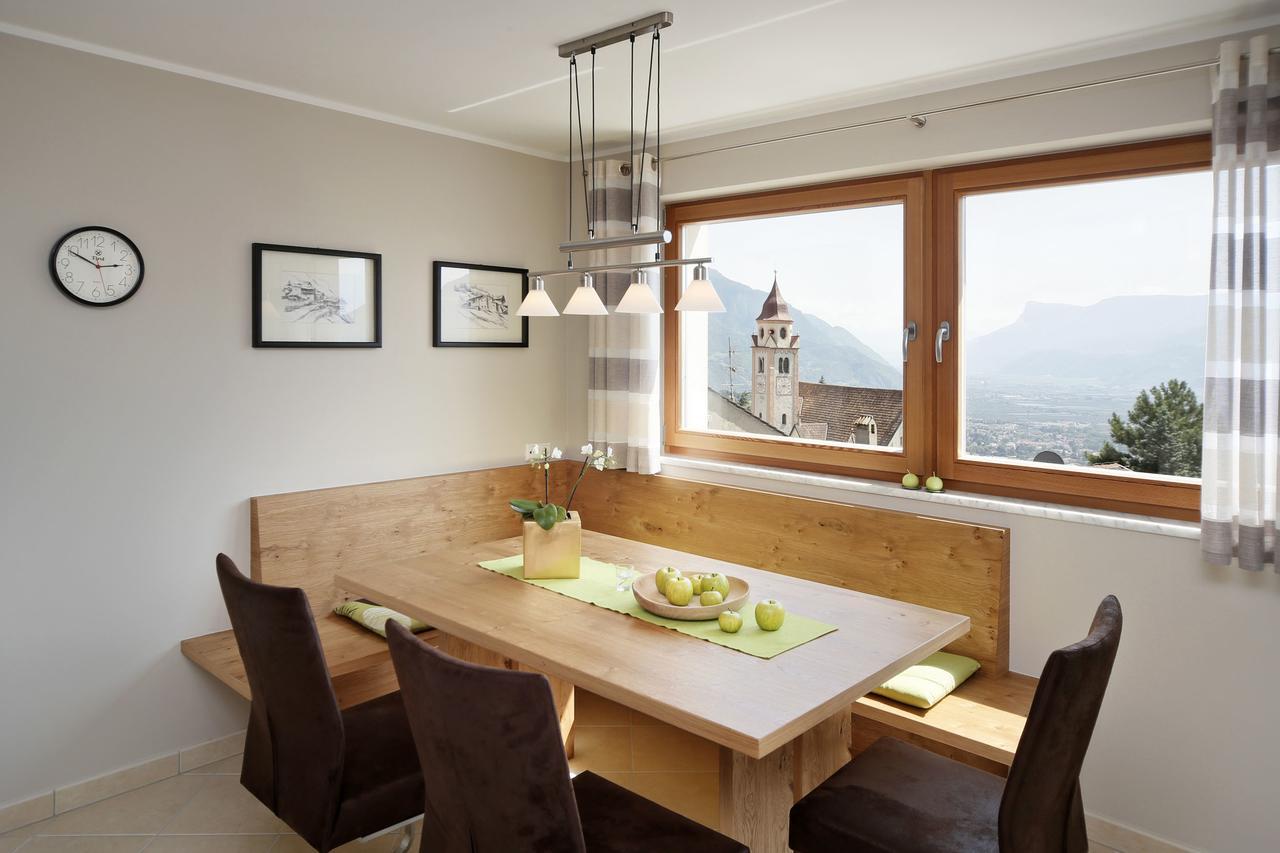 Appartamento con 2 Camere da Letto e Balcone