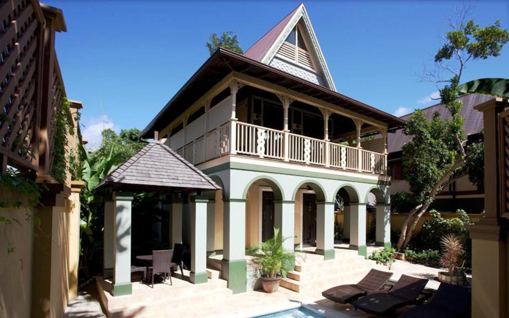 Calaloo Villa Garden View