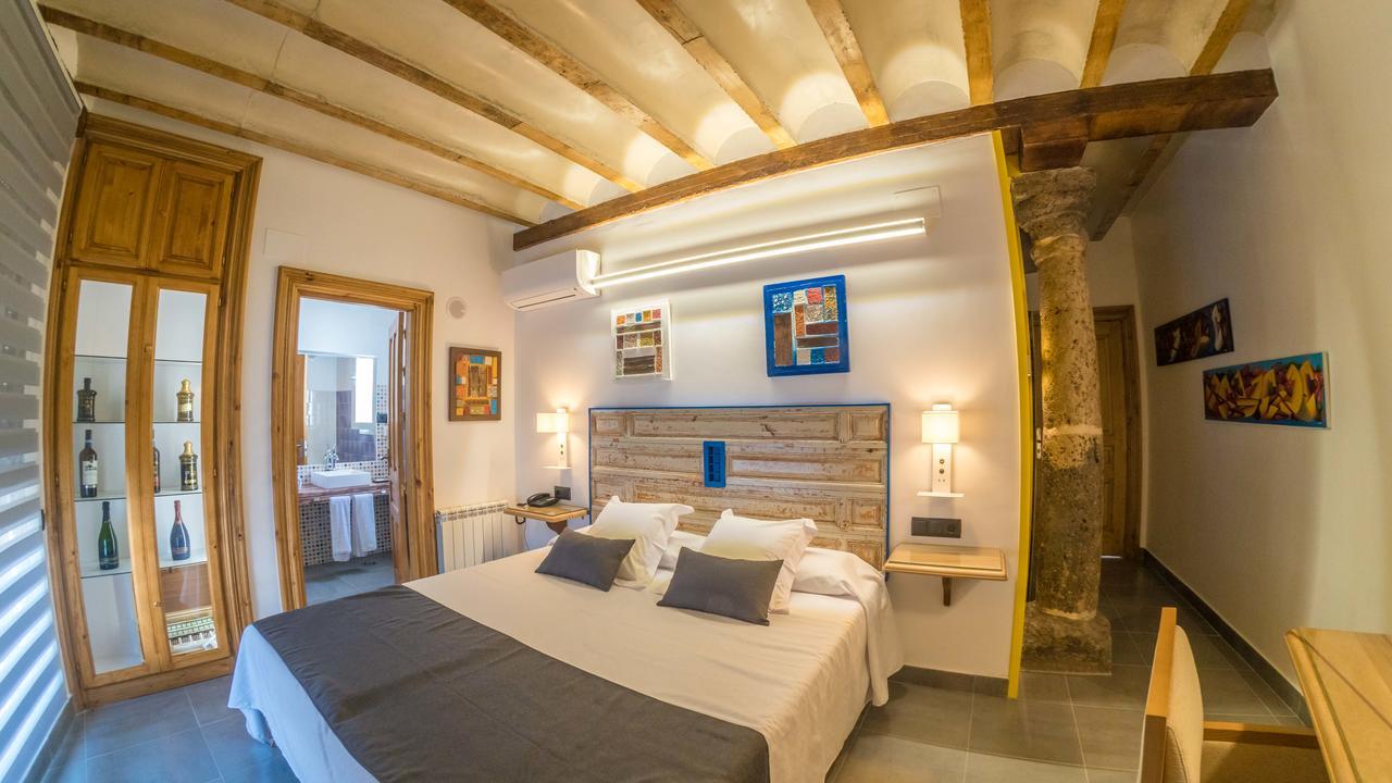 Superior Double or Twin Room,662817774:JPEG