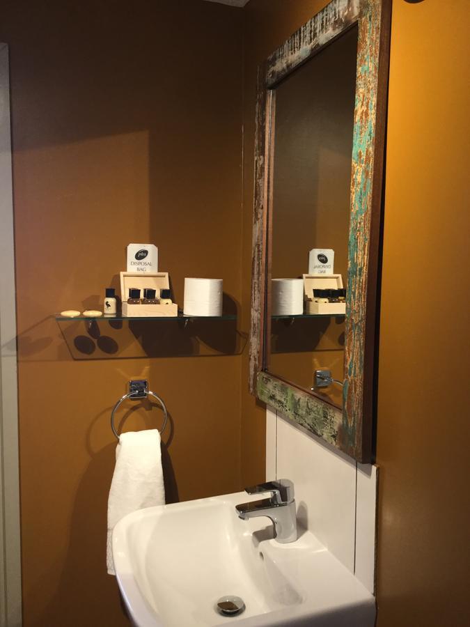 Standard Double Room,665499480:JPEG