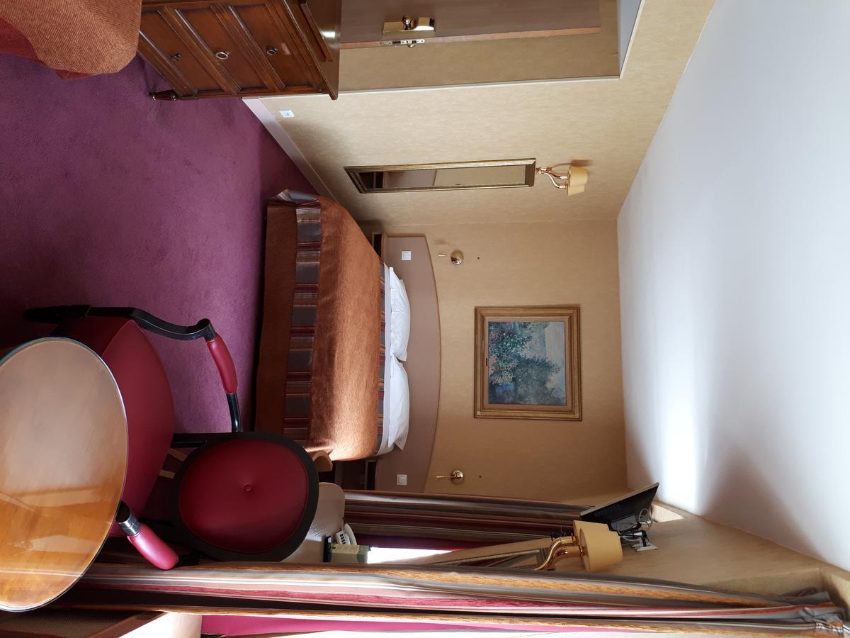 Suite con 1 Camera da Letto