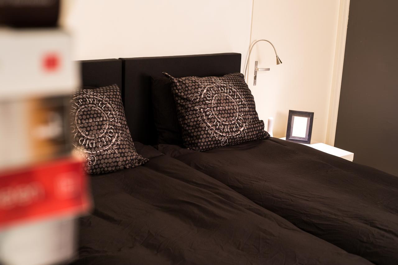 Twin Room,666251985:JPEG
