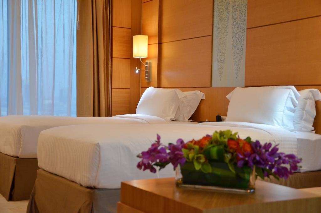 Deluxe Room with Free Upgrade to Classic One Bedroom, 20% discount on F&B, Priority Early Check-IN and Late Check-Out Subject to Availability Applicable for stays until June 30th,1605204744:JPEG