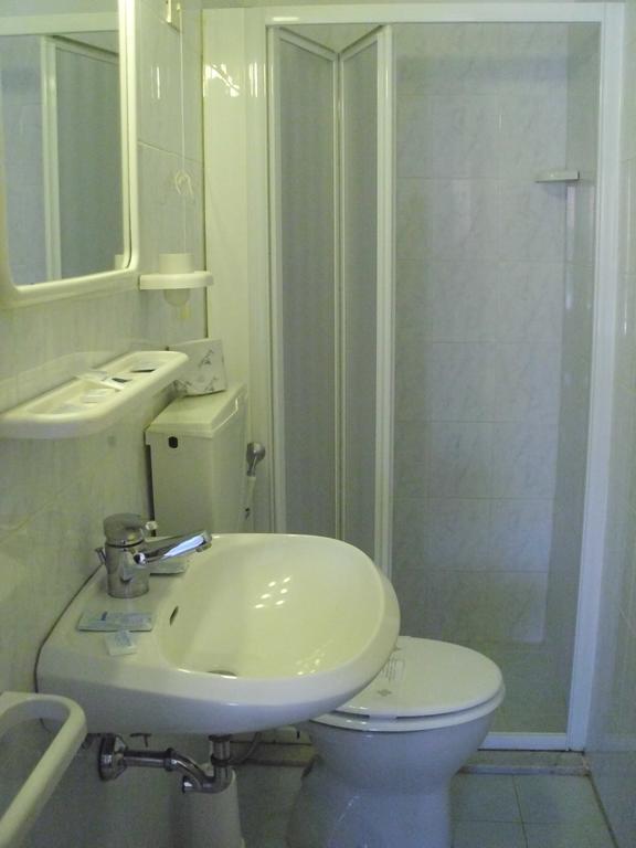 Double Room,67847768:JPEG