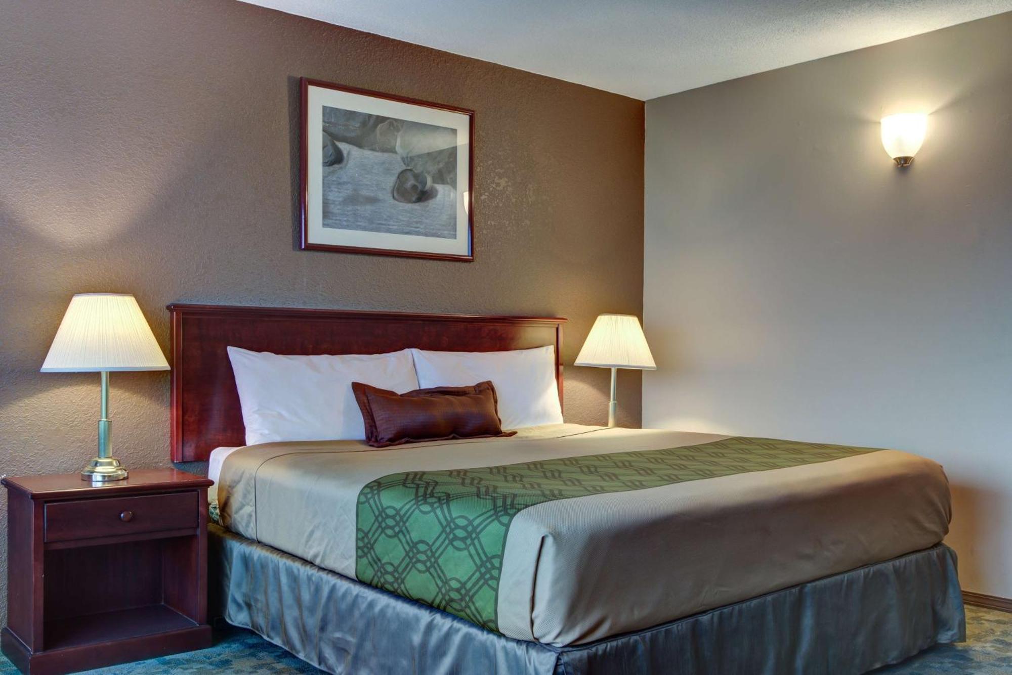King Suite,1212575518:JPEG