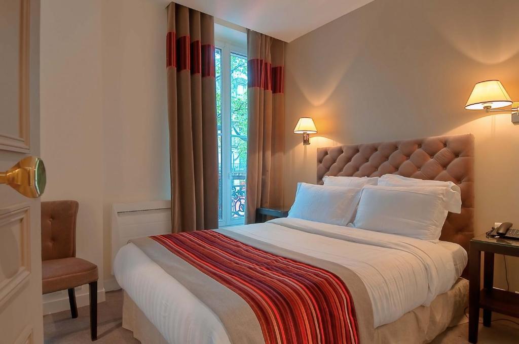 Double Room,63046447:JPEG