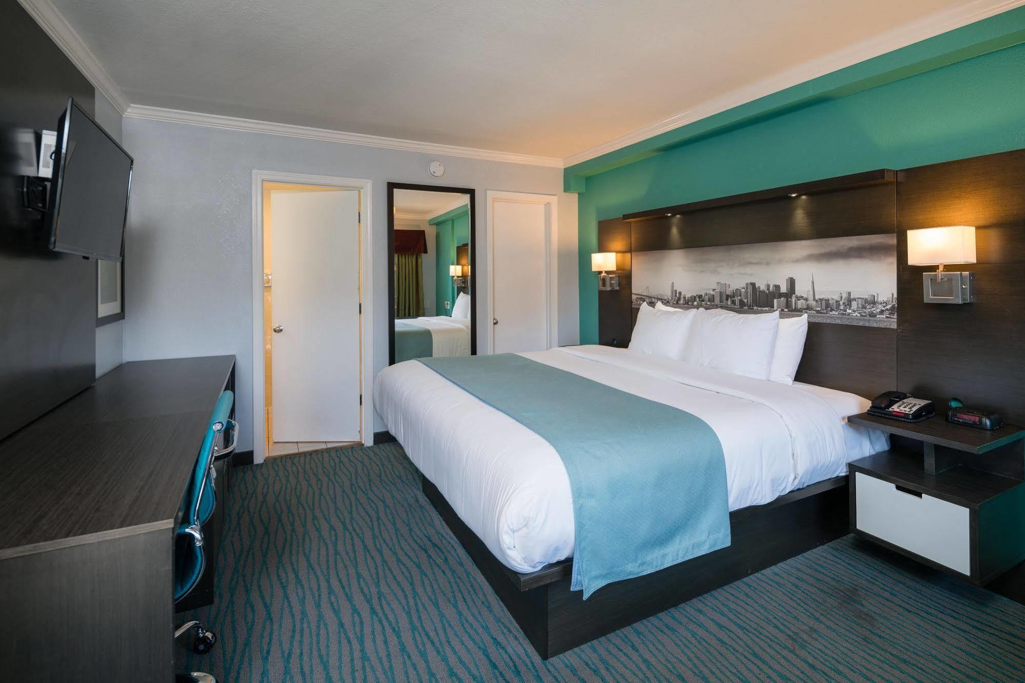 Deluxe Nichtraucherzimmer mit Kingsize-Bett