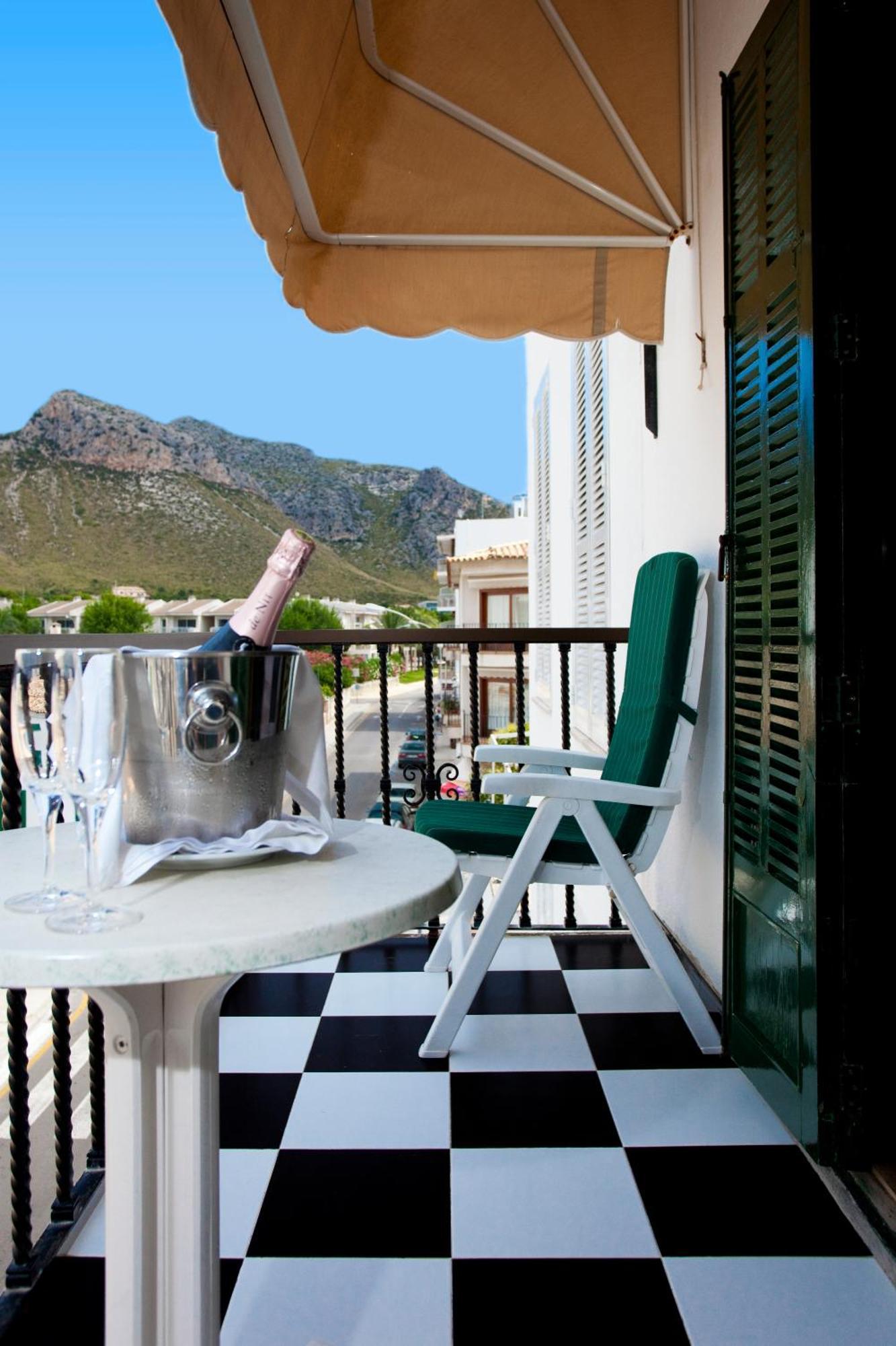 Twin or Double Room Balcony
