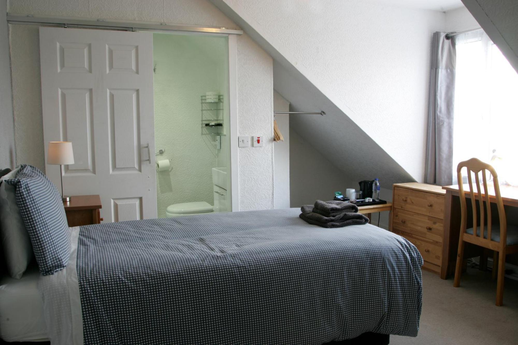 Single Room with Private Bathroom