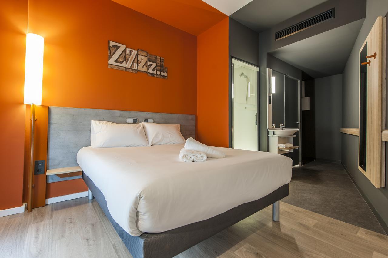 Standaard Kamer met 1 tweepersoonsbed
