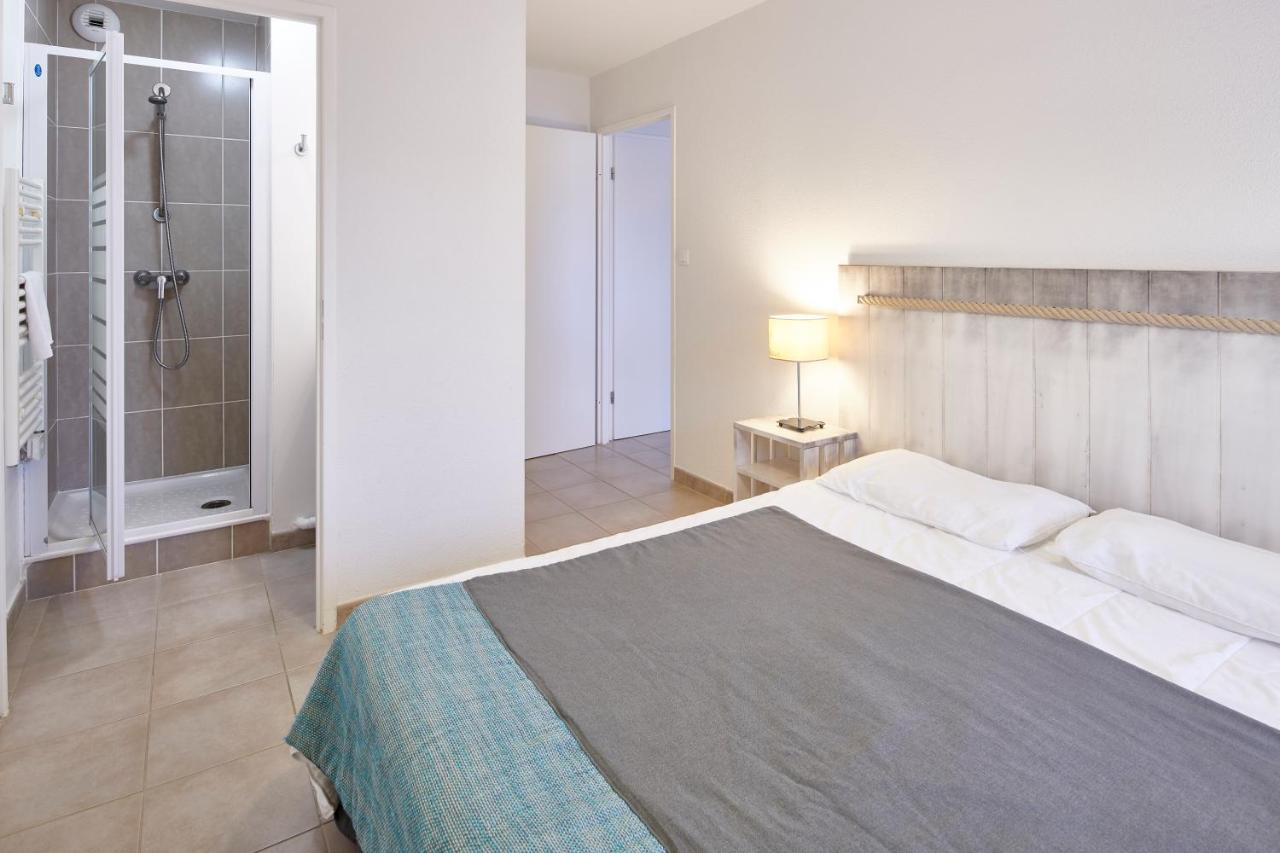 Family Two-Bedroom Apartment,1279301002:JPEG