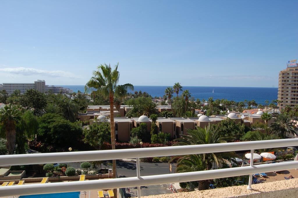 Studio with Sea View