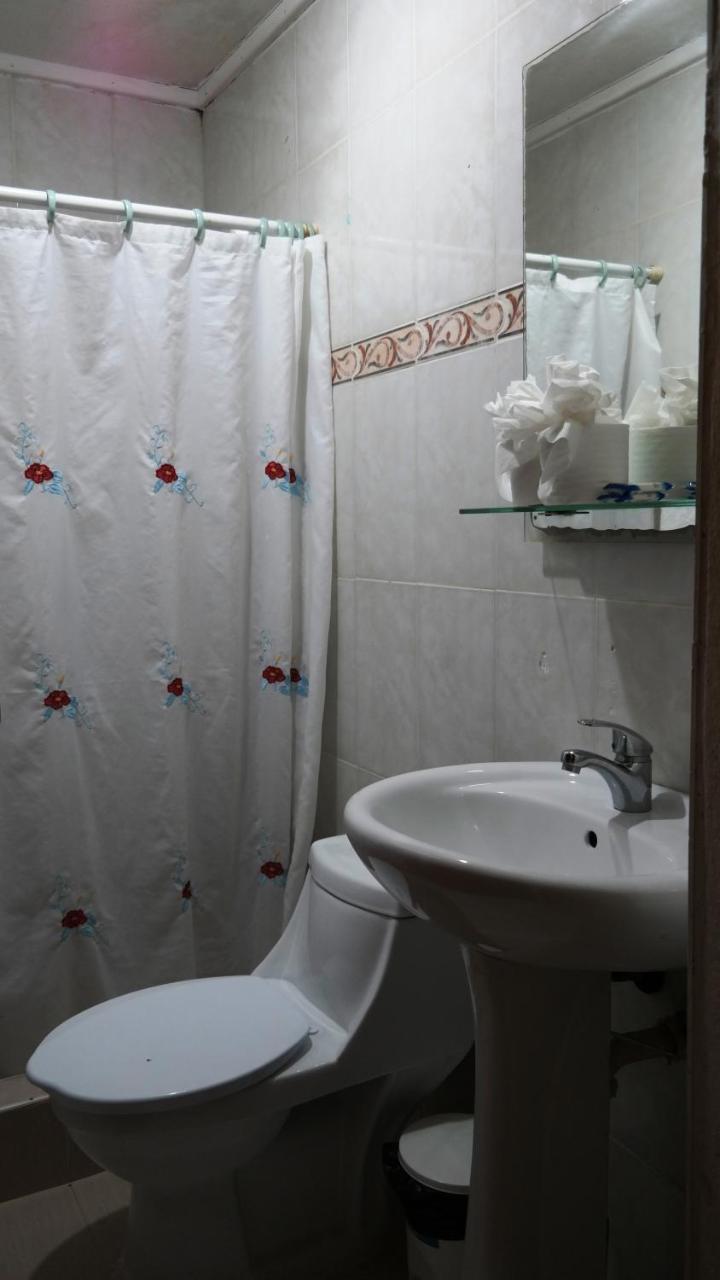 Studio (2 Adults),742967440:JPEG