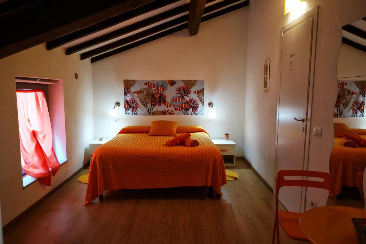 Double Room Bathroom