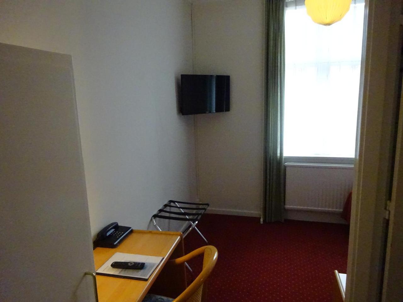 Habitación Individual con baño privado