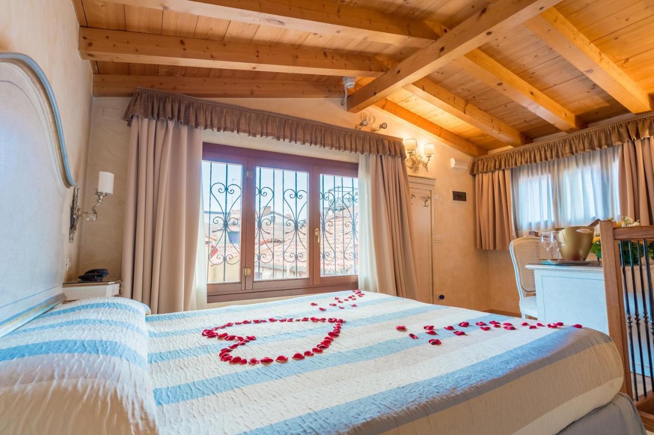 Classic Double or Twin Room