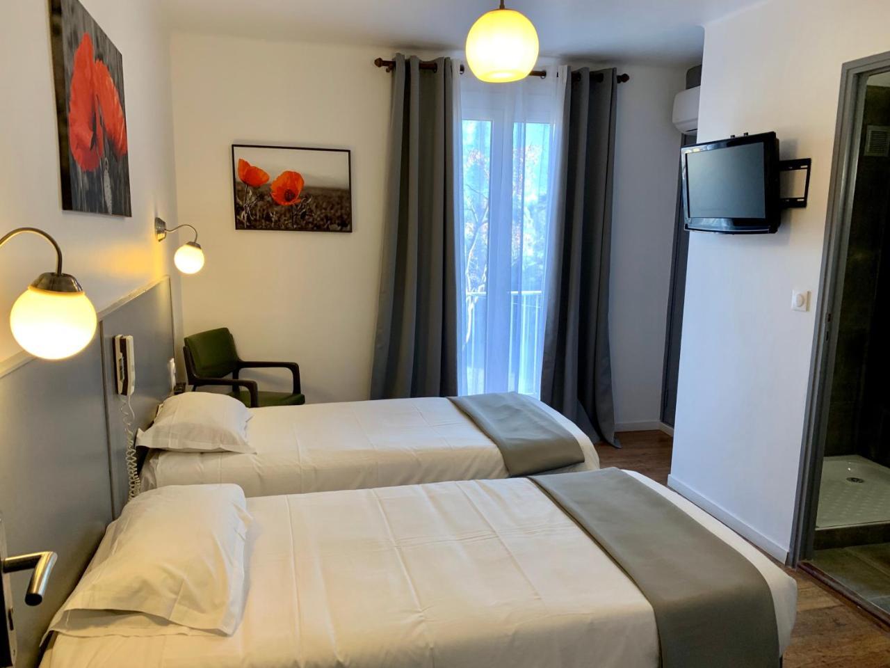 Comfort Twin Room