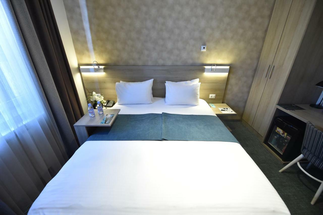 Special Offer double room with parking,1144867211:JPEG