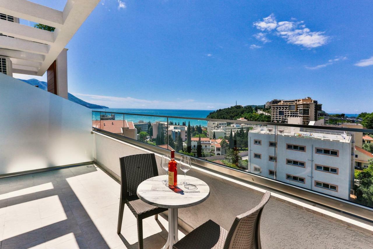 Offerta Speciale - Camera Matrimoniale Superior con Vista Mare e Cena Inclusa