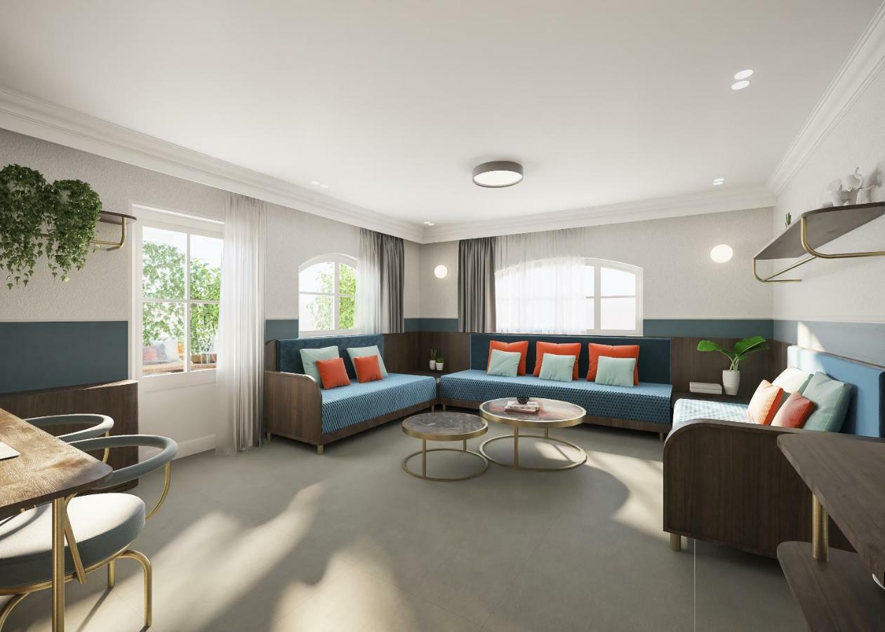 Suite met Kingsize Bed en Terras - Bubbelbad