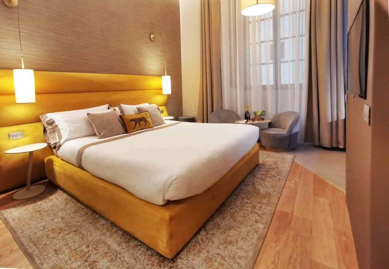 Deluxe Double Room Bath