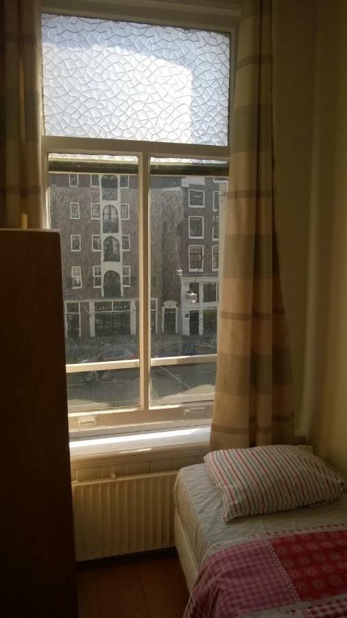 Camera Singola con Bagno in Comune