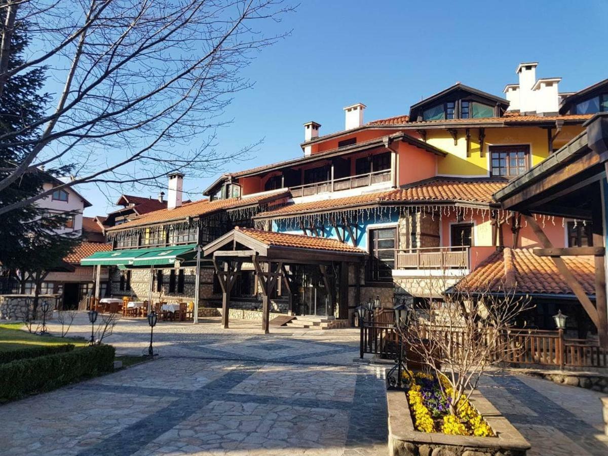 Double Room with Balcony (3 Adults)