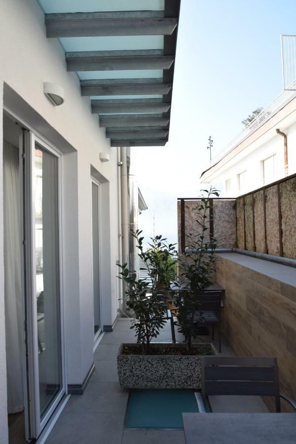 Camera Familiare con Balcone