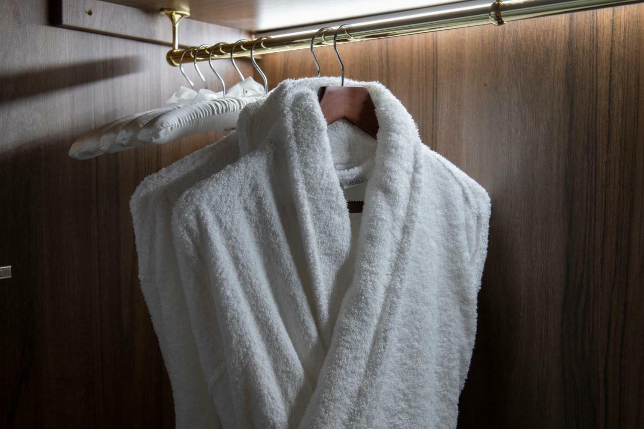 Quarto Deluxe com 2 Camas de Solteiro - Andar Superior