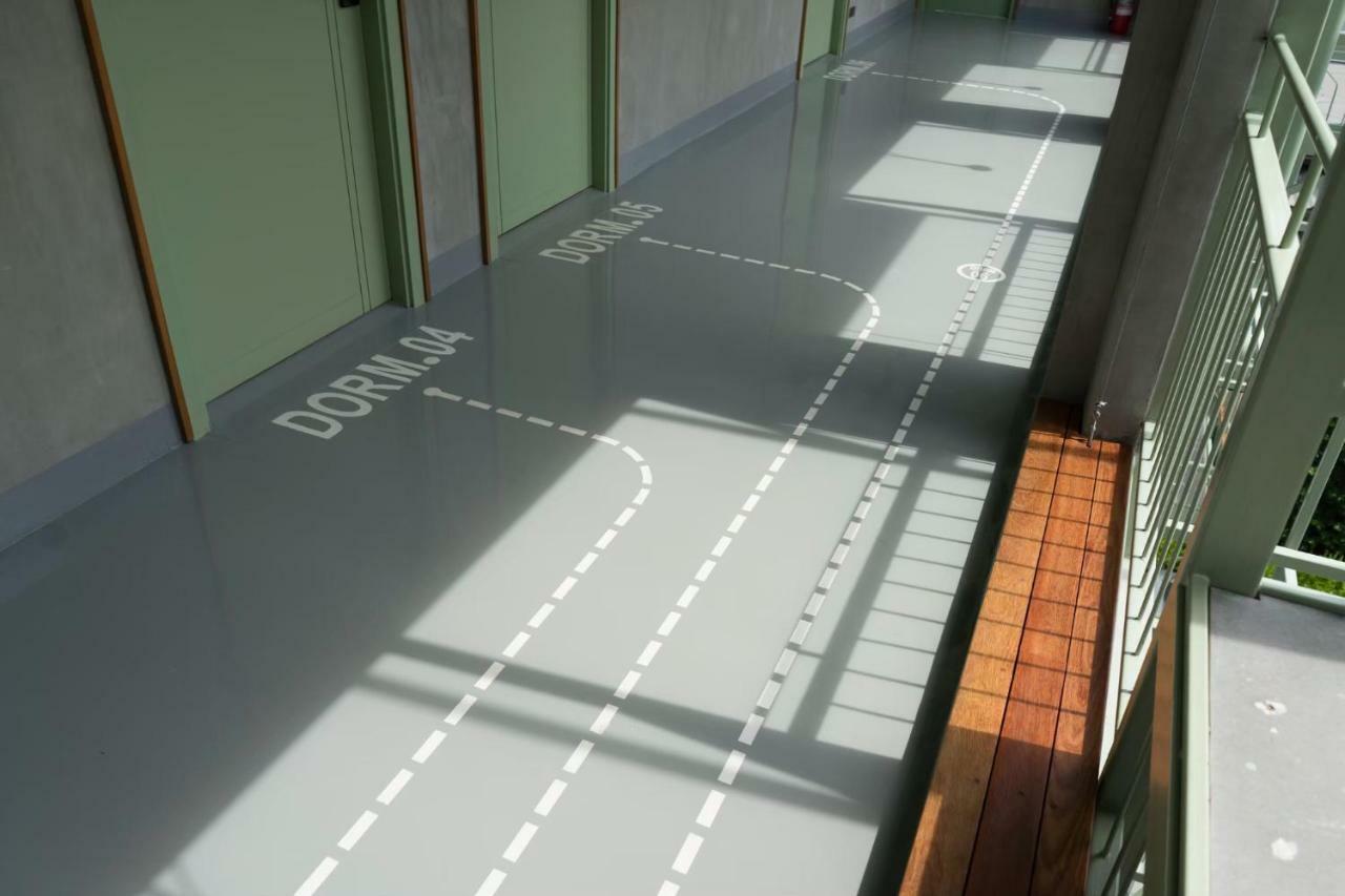 Mixed Dormitory Room
