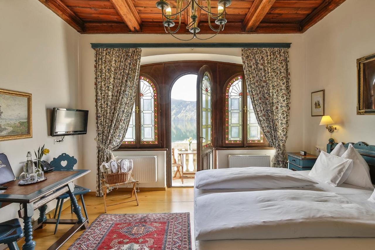 Double Room Lake View
