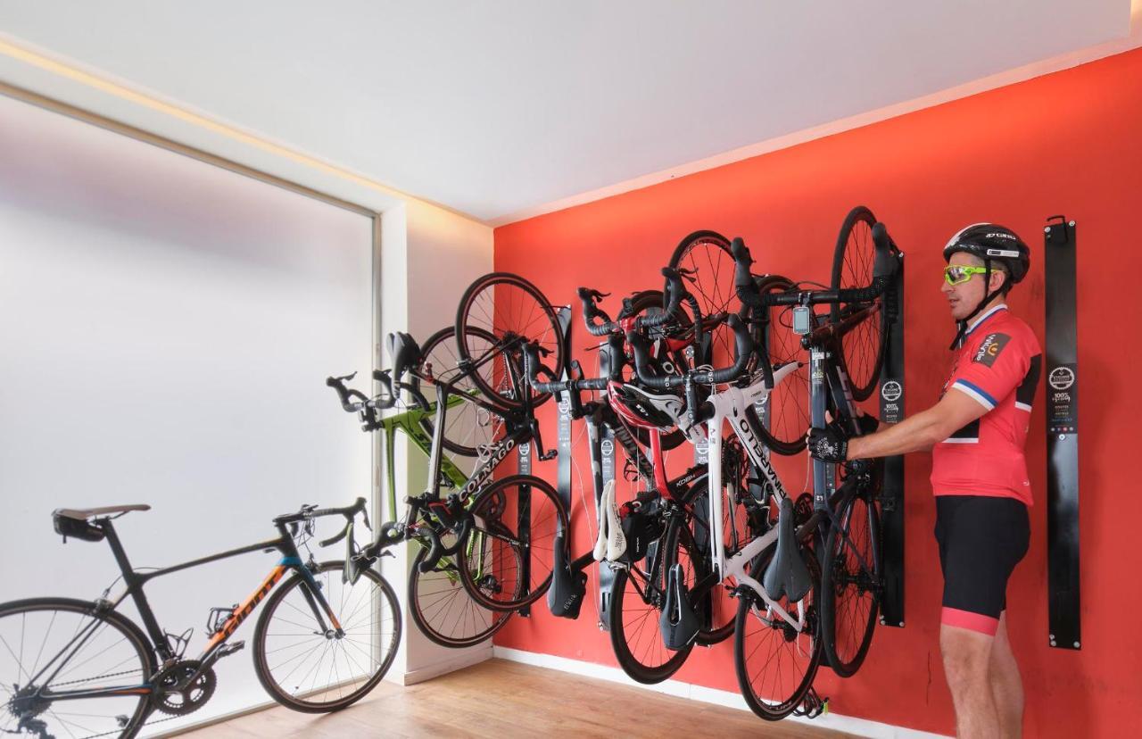 Cycling Interior Small Double Room
