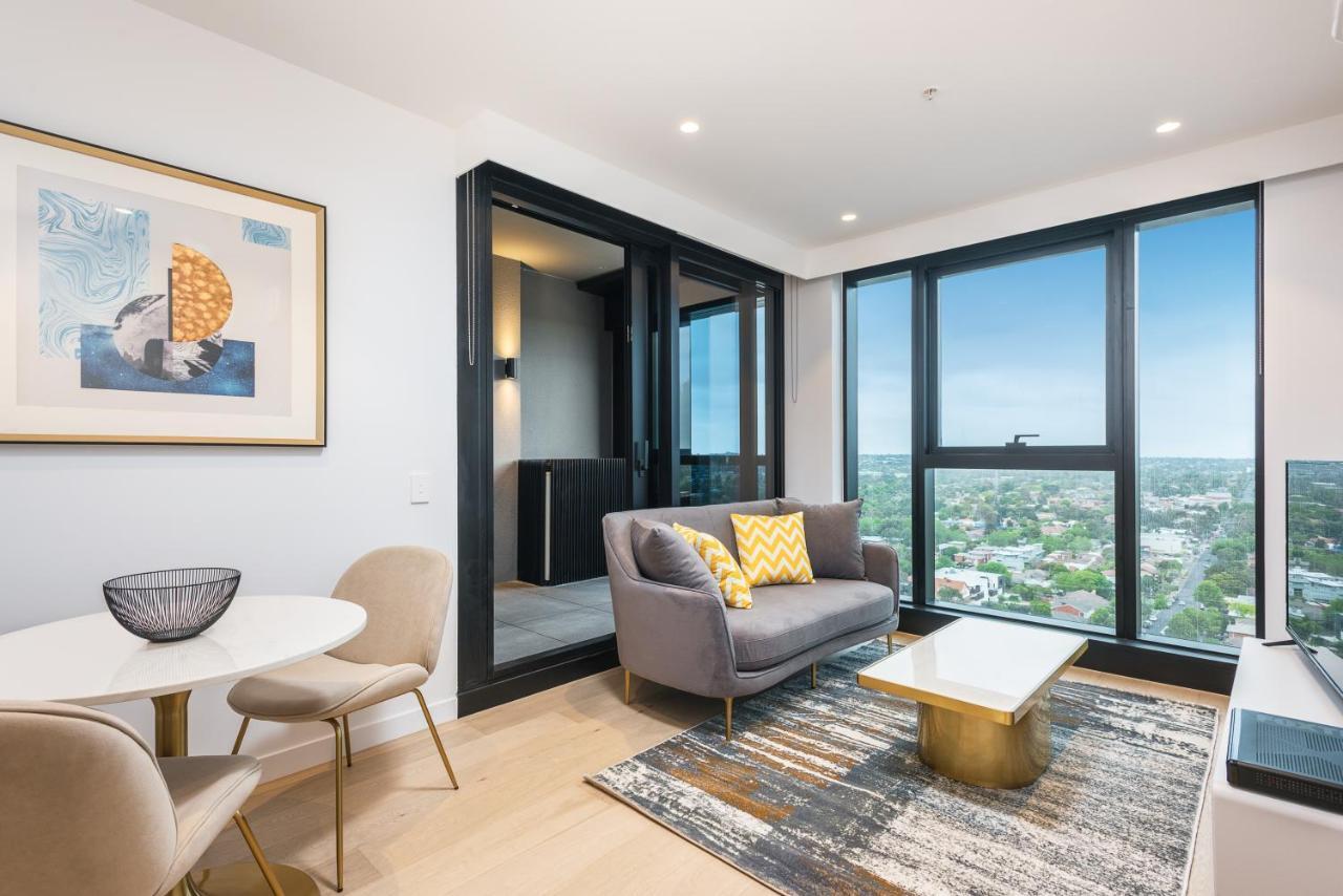 One Bedroom Apartment