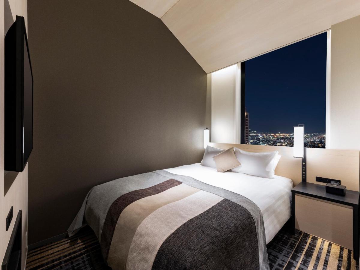Angebot - Doppelzimmer ab der 30. Etage - Nichtraucher