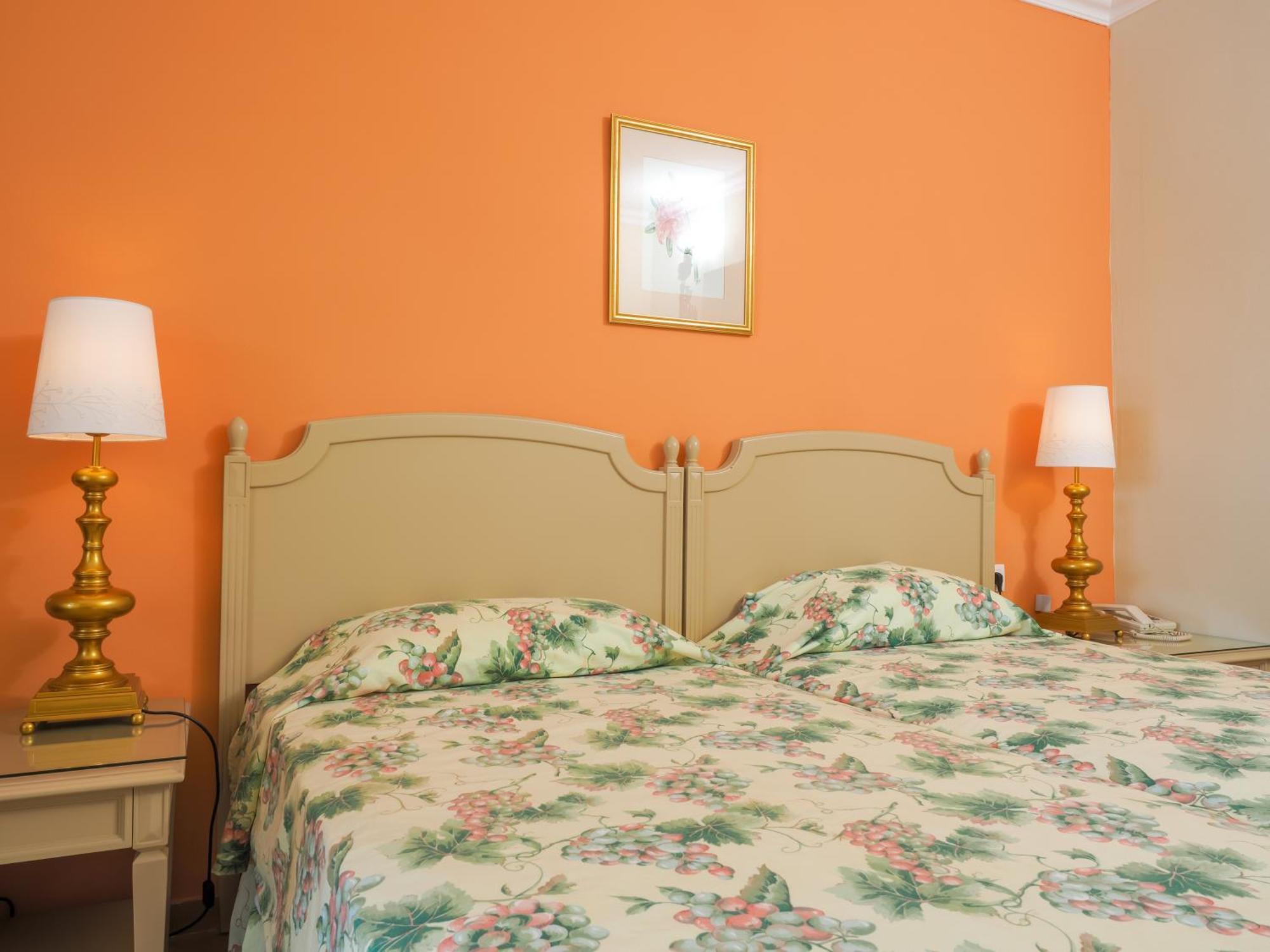 Twin Room Inland View,1273174228:JPEG