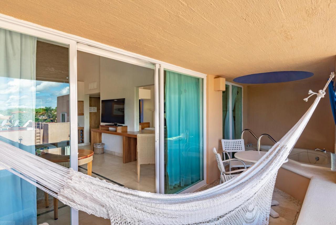 Junior Suite with City View