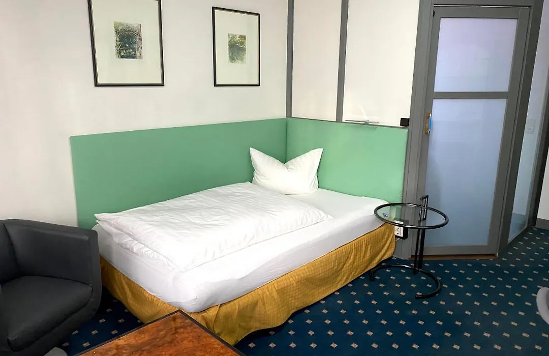 Smarthotel Ingelheim-1