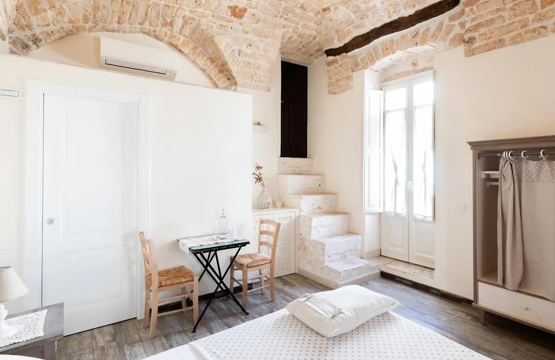 Camere Caroseno-1