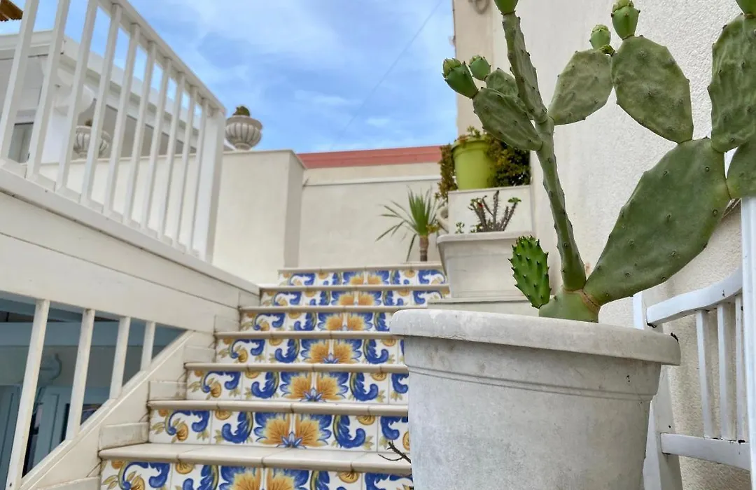 Casa Campisi a 100 mt dal Mare Marzamemi-1