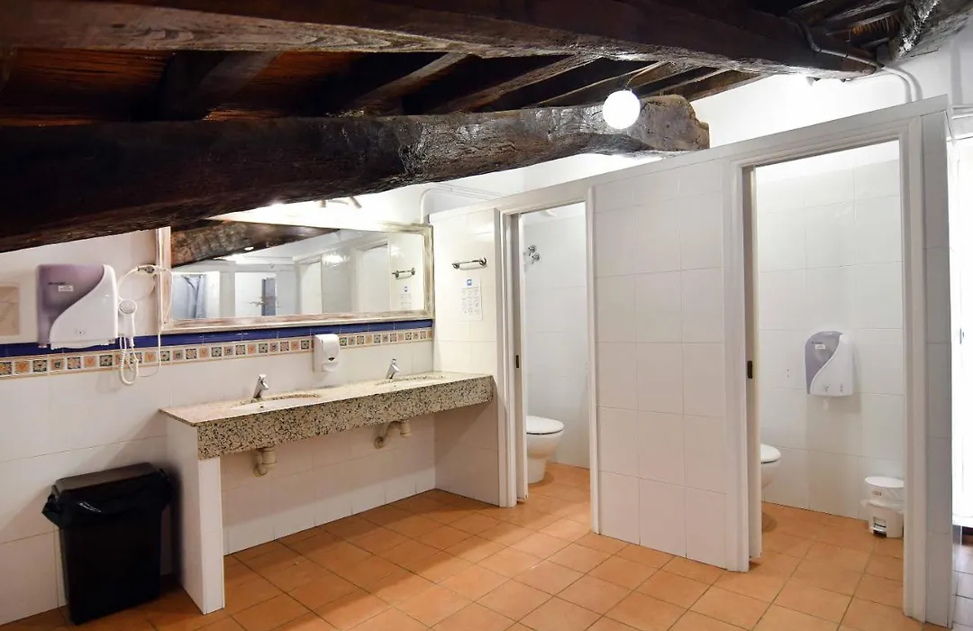 Hostal L'Estrella-1