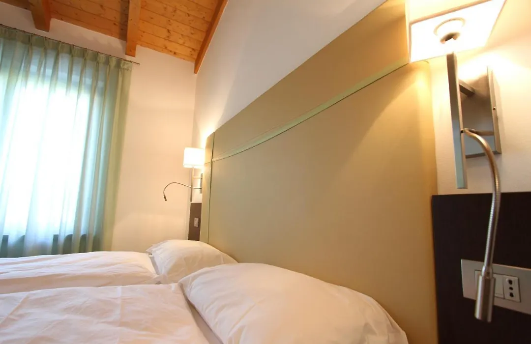 Thai Orchidee Restaurant&Rooms-1