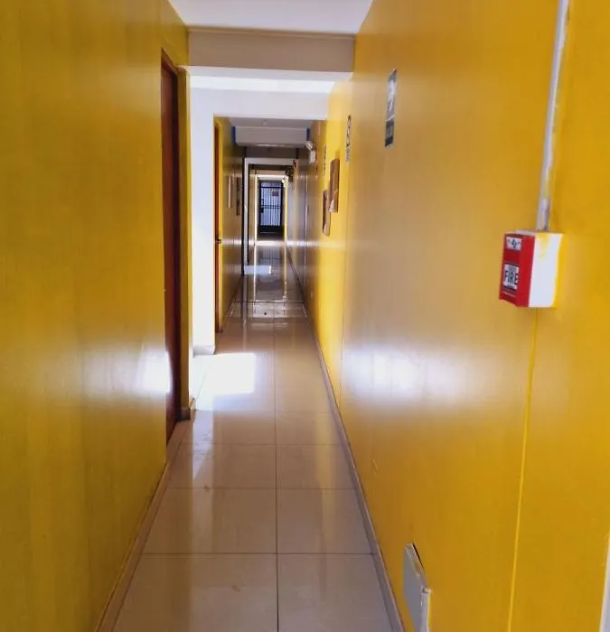 Hostal refugio's-1