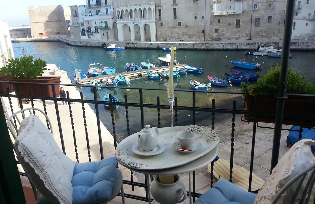 Palazzo Venezia - Luxury Holiday Rooms-1