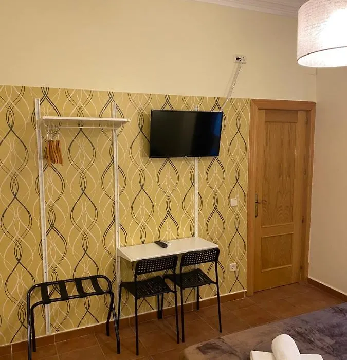 Hostal Alaska-1