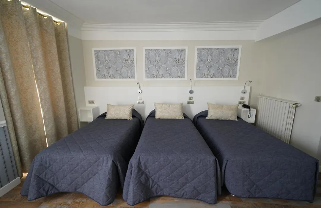 Hotel Montpensier-1