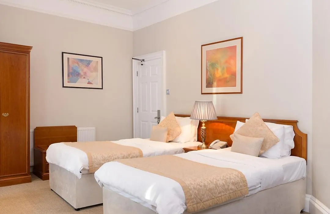 Staunton Hotel-1