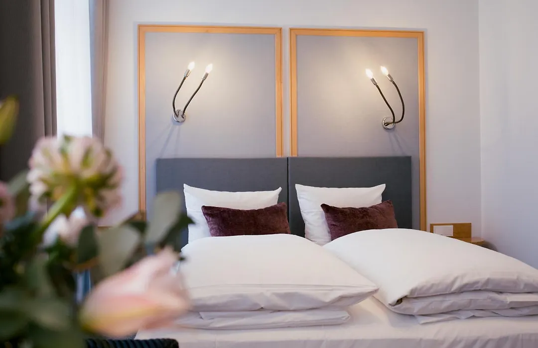 DOM Hotel LIMBURG-1