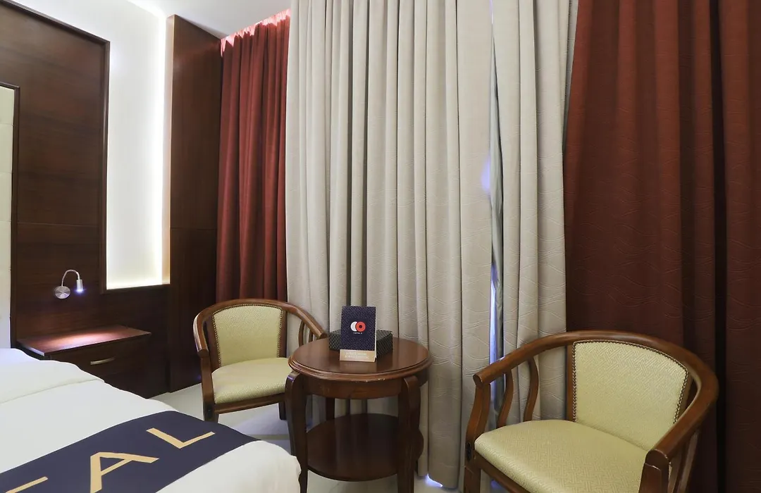 Queen Palace Hotel-1