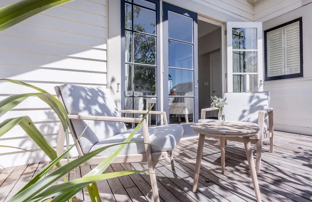 The Martinborough Hotel-1