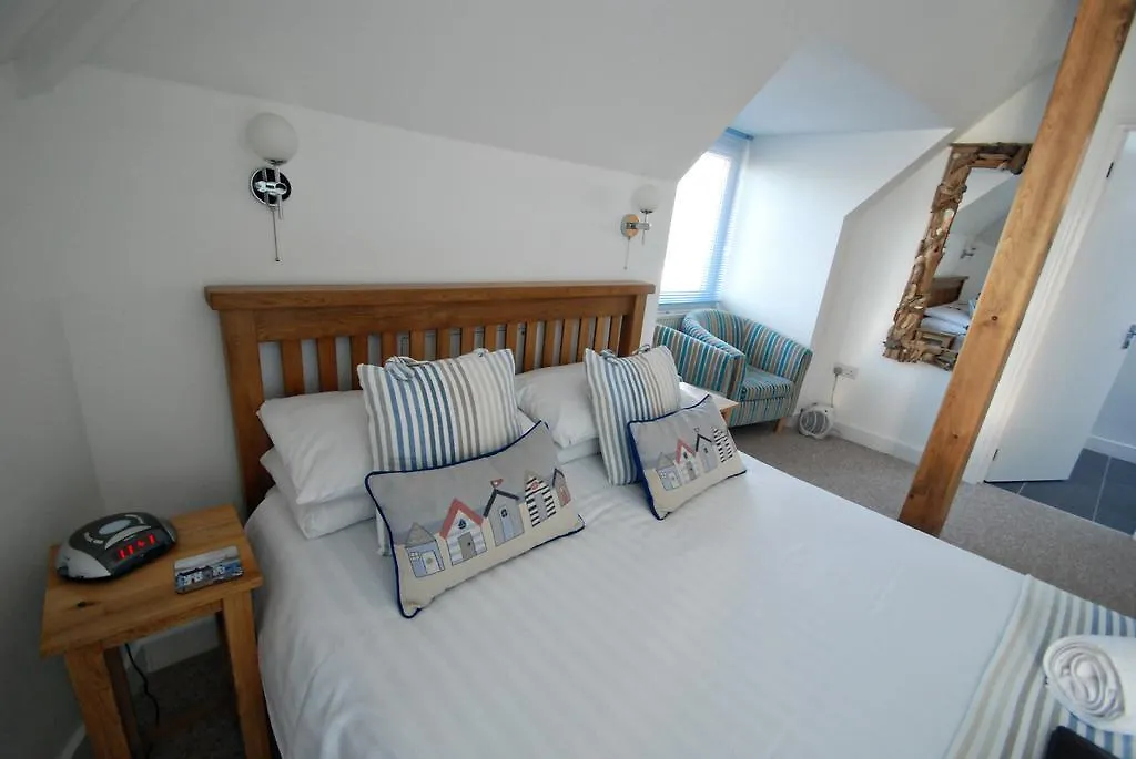 Southern Breeze Lodge - Adults Only-1